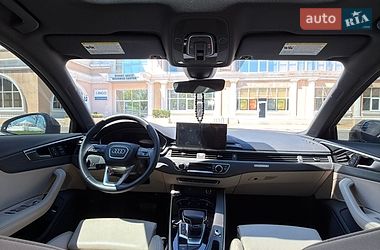 Седан Audi A4 2023 в Одессе