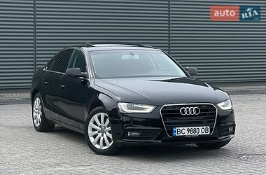 Седан Audi A4 2013 в Львові