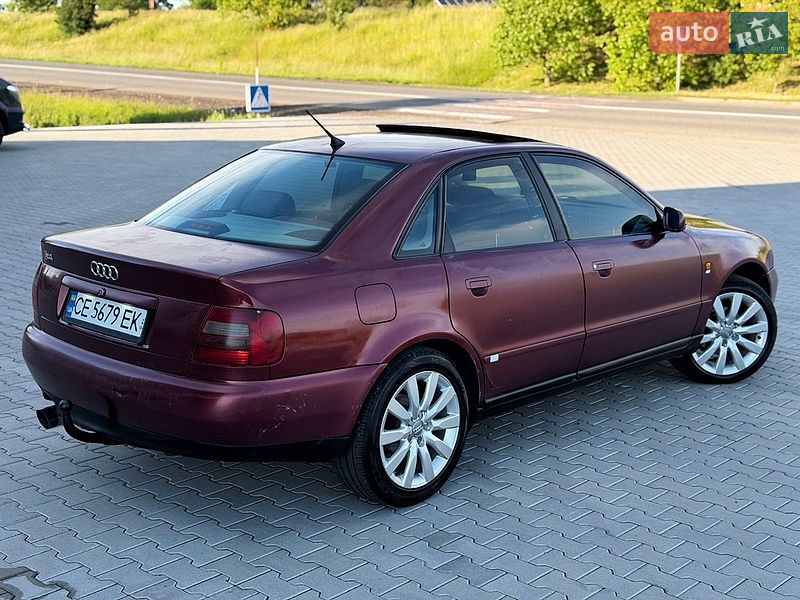 Седан Audi A4 1998 в Черновцах