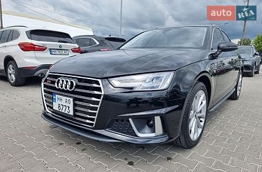 Седан Audi A4 2019 в Одессе