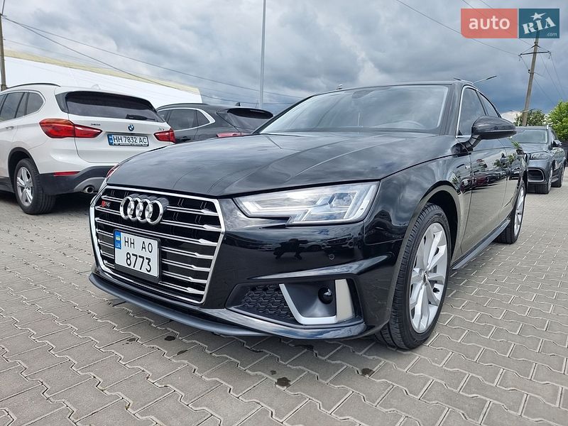 Седан Audi A4 2019 в Одессе