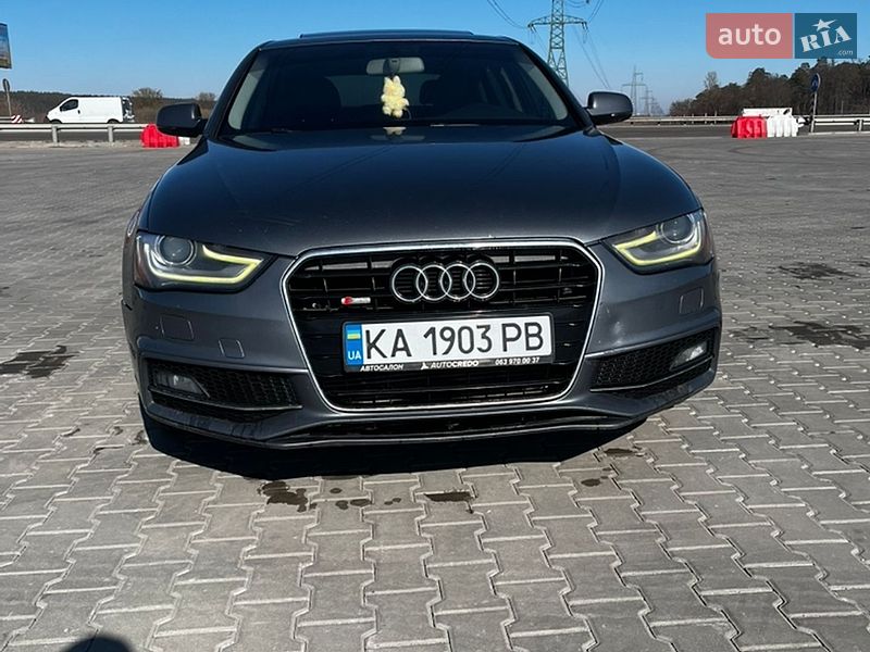 Седан Audi A4 2014 в Києві