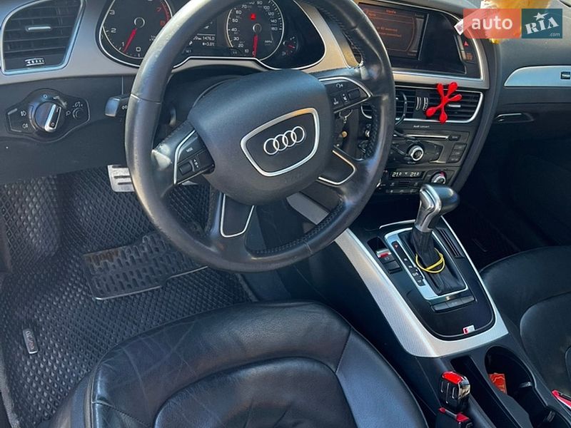 Седан Audi A4 2014 в Києві
