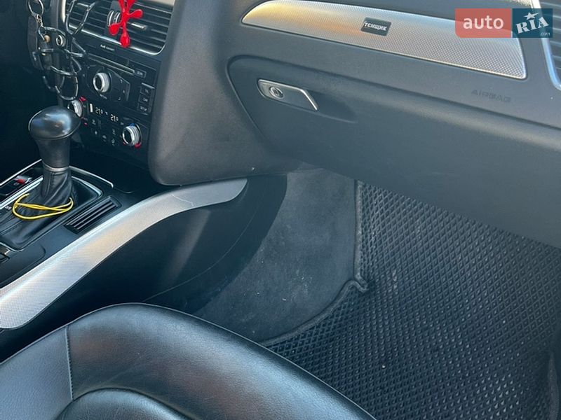 Седан Audi A4 2014 в Києві