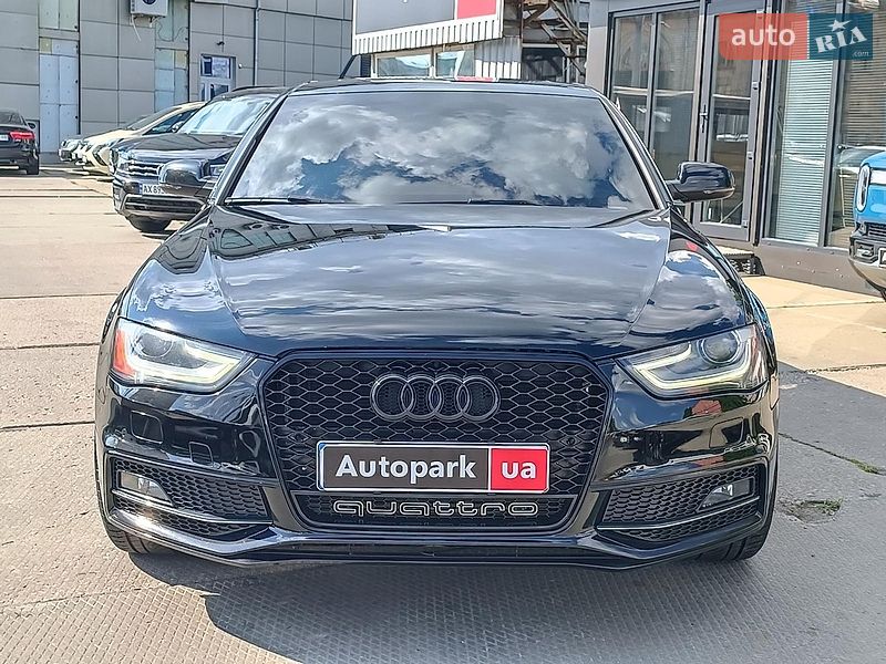 Седан Audi A4 2015 в Харкові