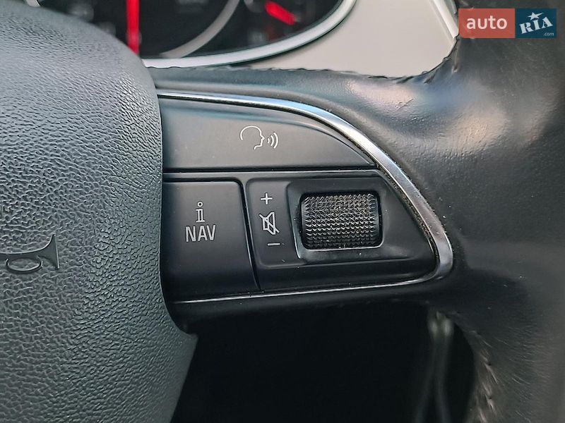 Седан Audi A4 2015 в Харкові