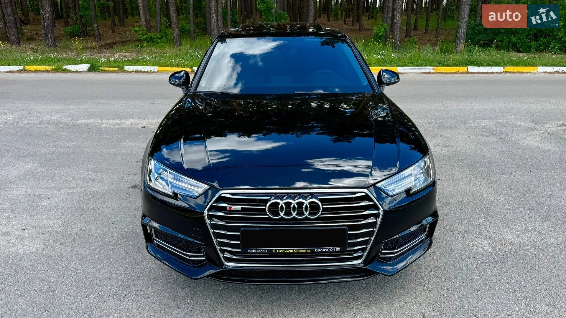 2017 Audi A4 - фото 1