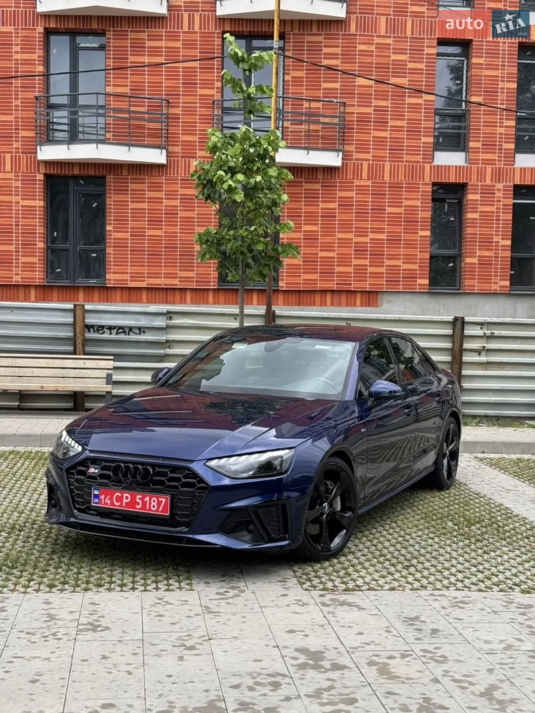 2020 Audi A4 - мініатюра 3