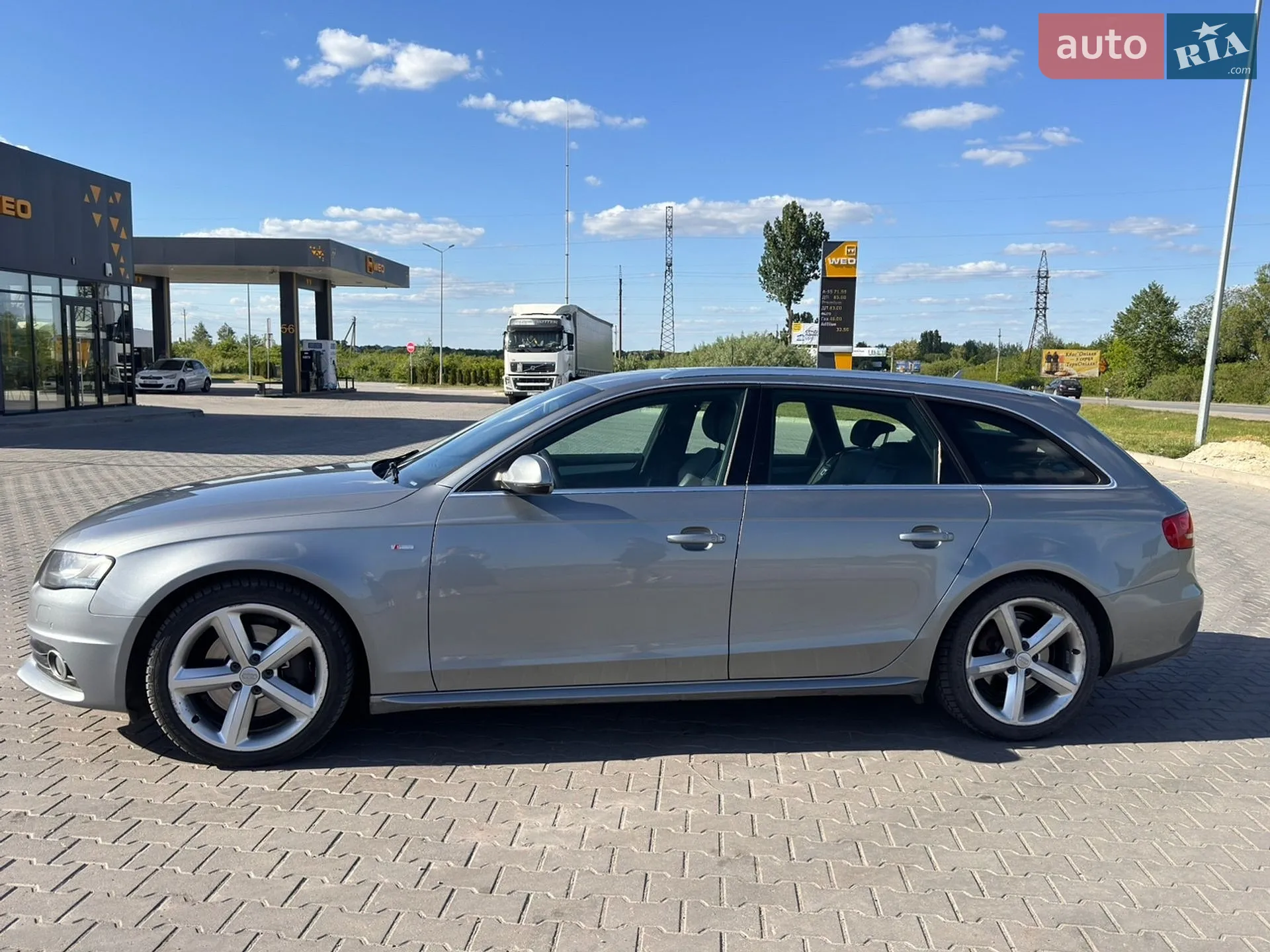 2010 Audi A4 - мініатюра 8