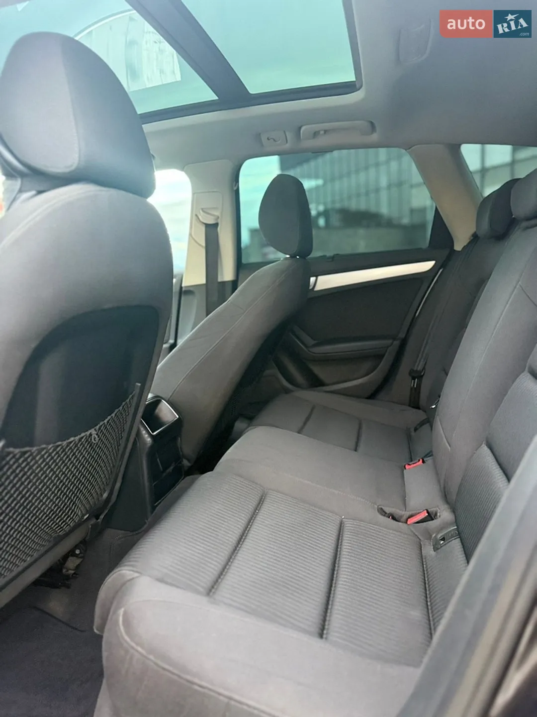 2010 Audi A4 - мініатюра 12