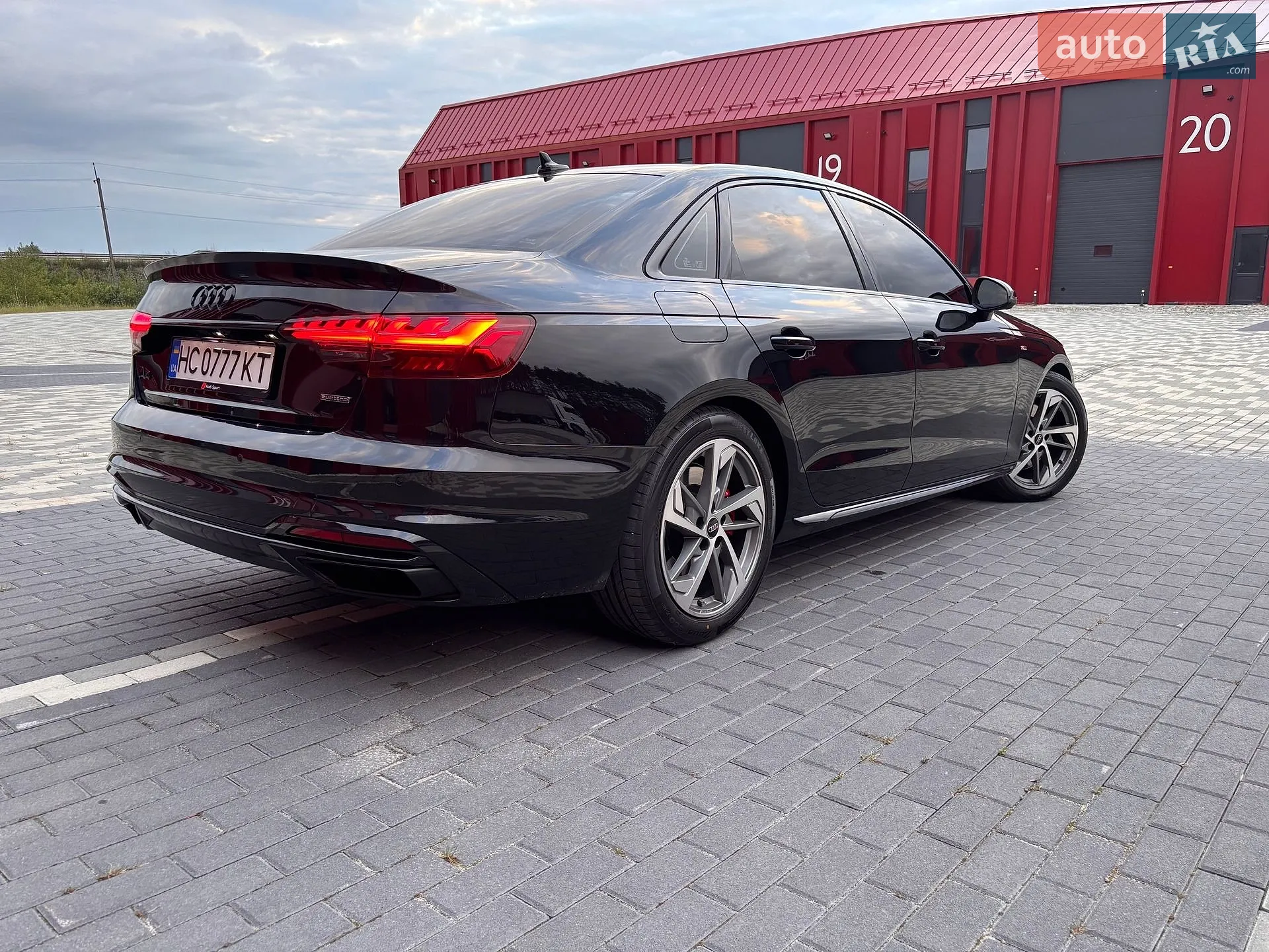2023 Audi A4 - мініатюра 11