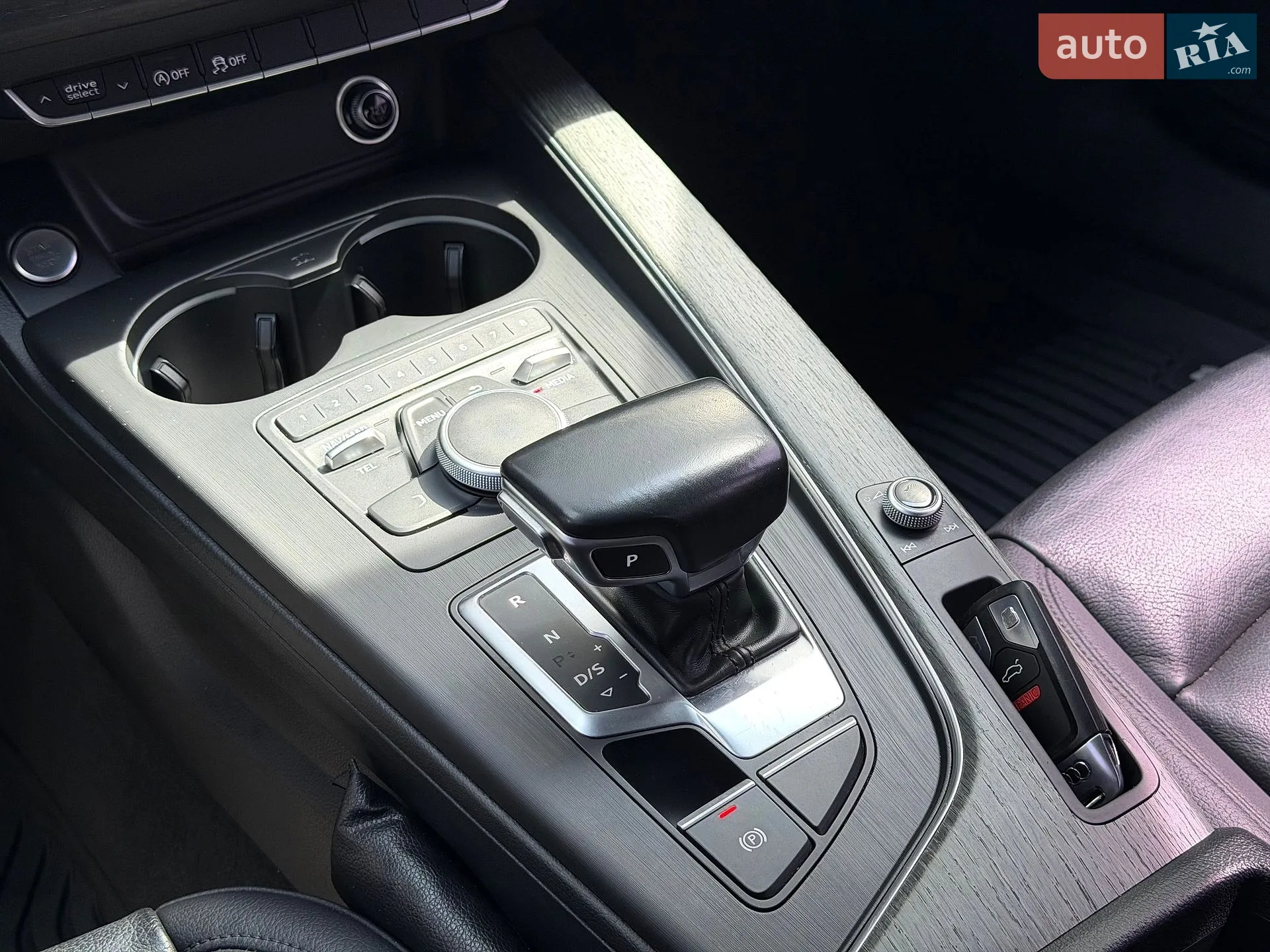 2017 Audi A4 - мініатюра 19
