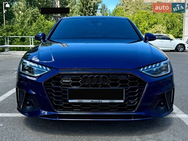 Седан Audi A4 2020 в Києві