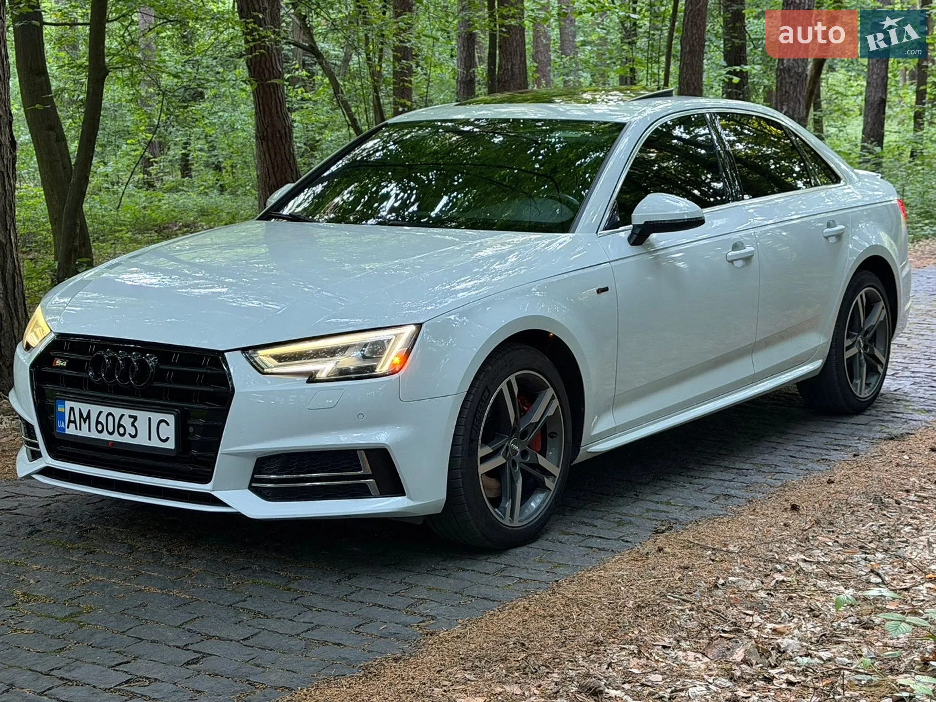 2017 Audi A4 - мініатюра 5
