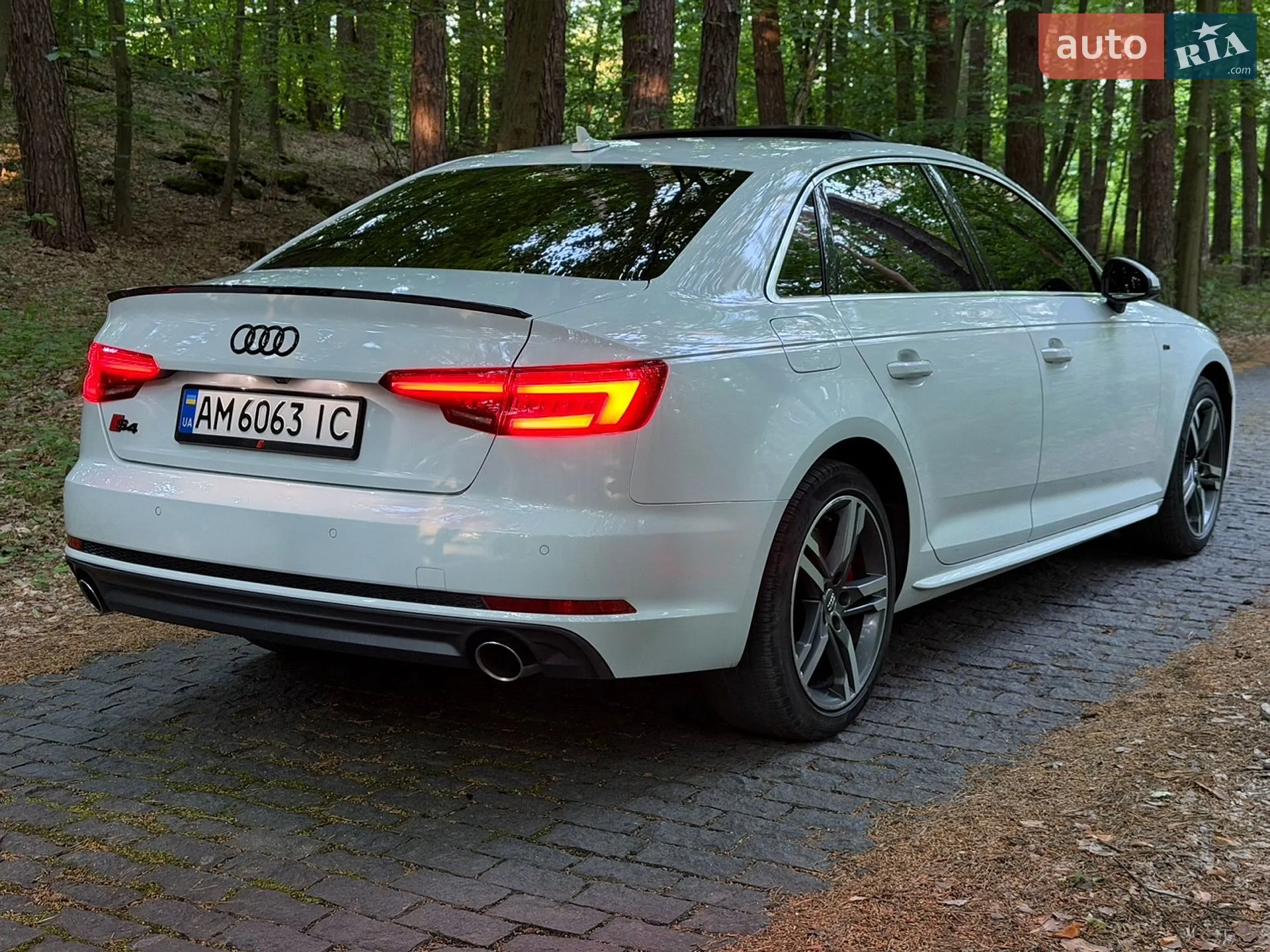 2017 Audi A4 - мініатюра 14