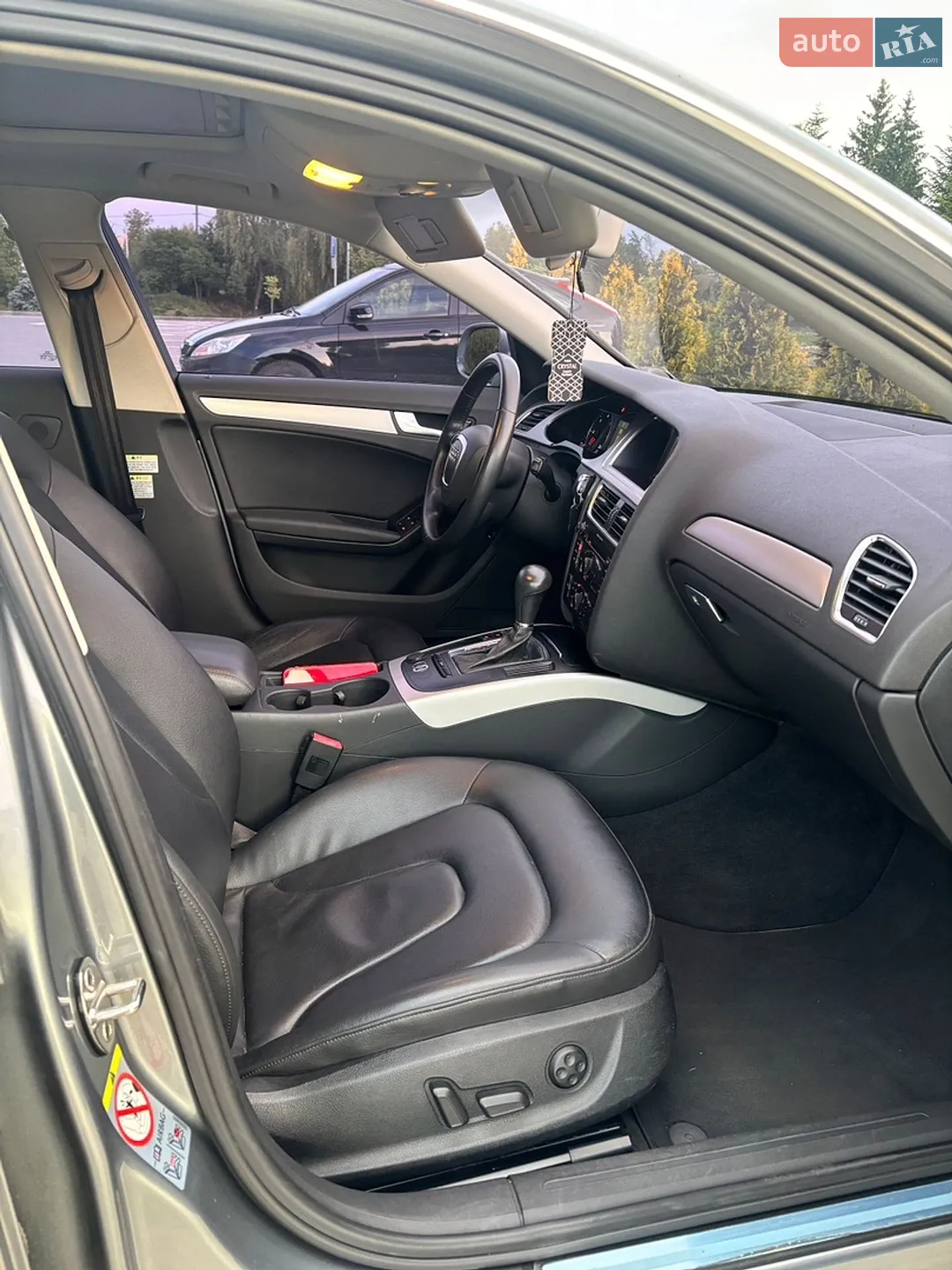 2011 Audi A4 - мініатюра 5