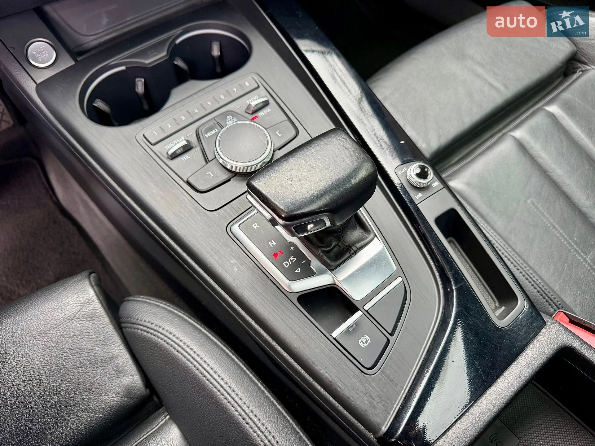 2016 Audi A4 - мініатюра 33