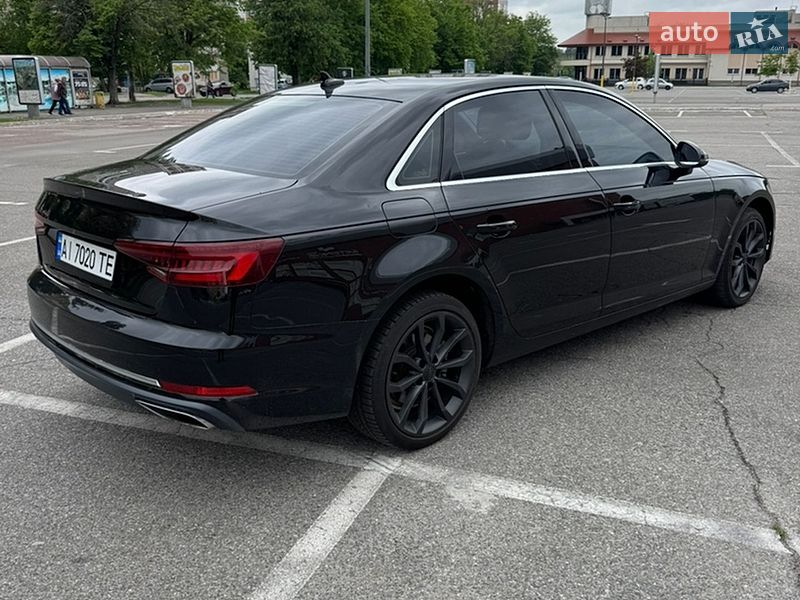 Седан Audi A4 2019 в Киеве