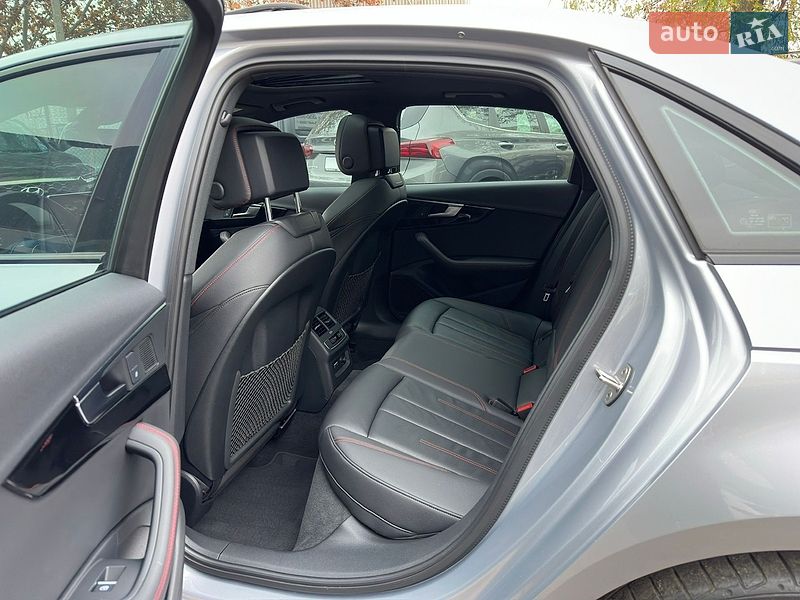 Седан Audi A4 2019 в Одессе