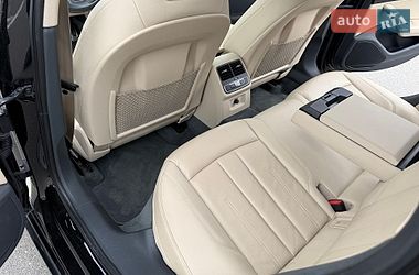 Седан Audi A4 2017 в Киеве