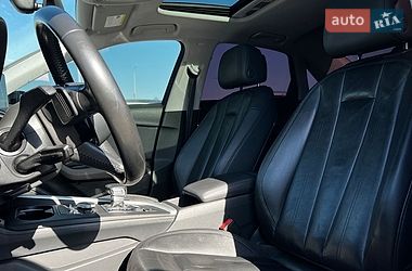 Седан Audi A4 2016 в Львові