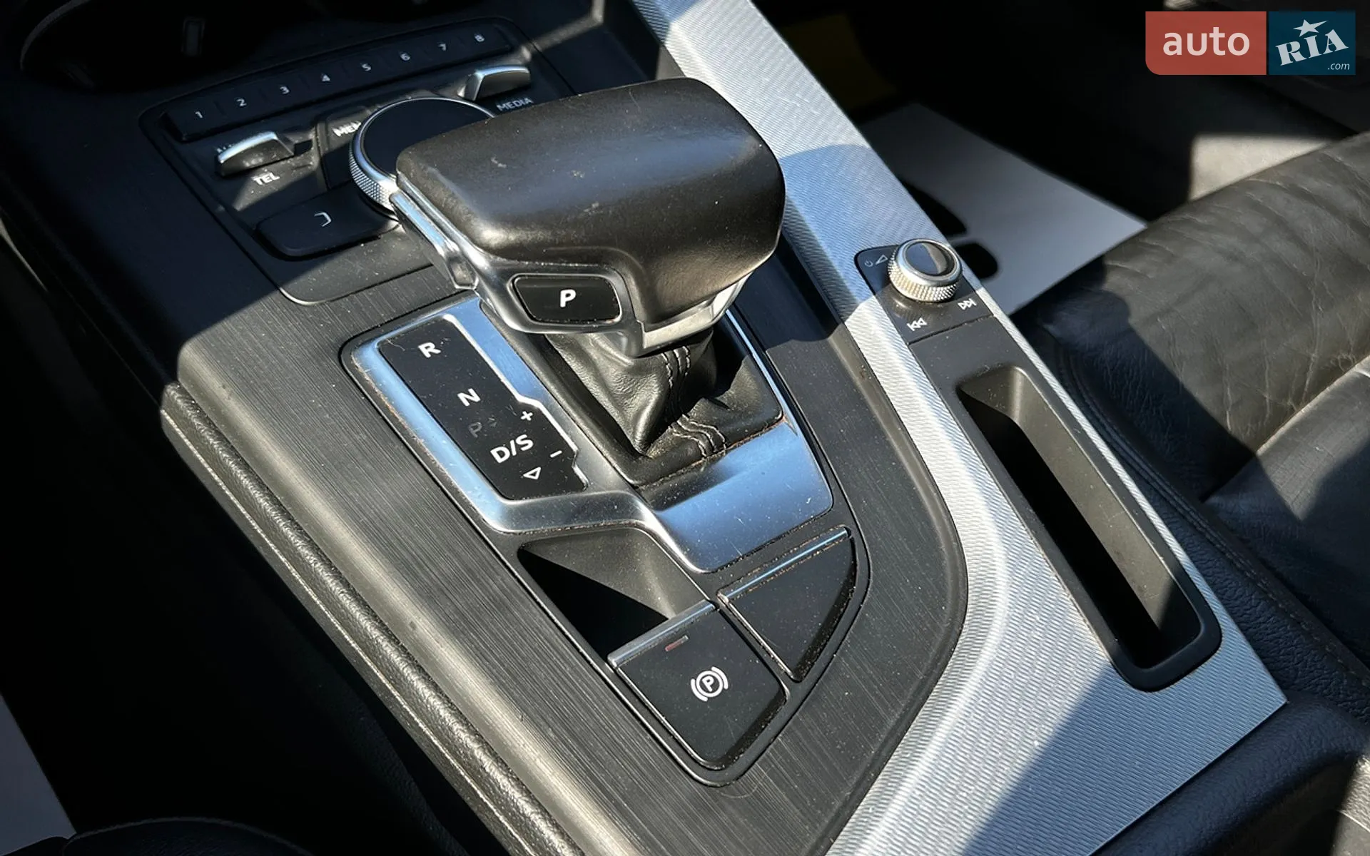 2016 Audi A4 - мініатюра 19