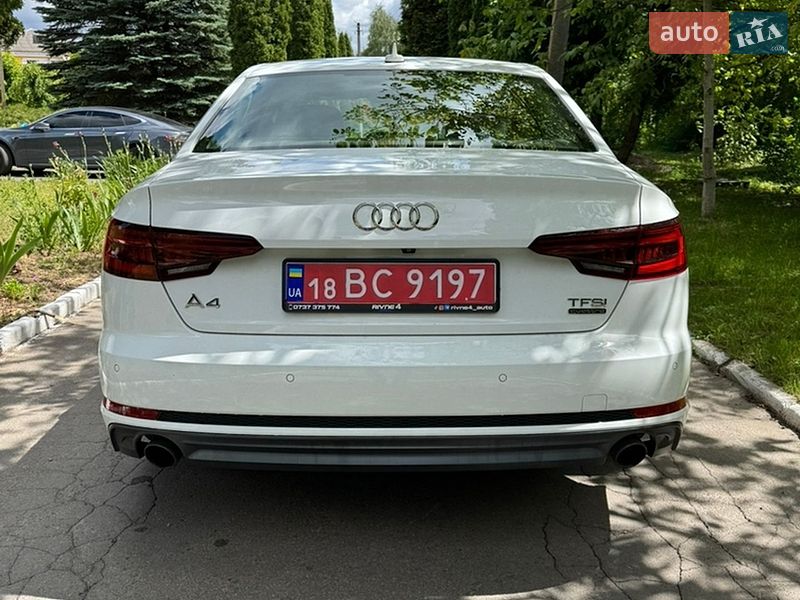 Седан Audi A4 2017 в Ровно