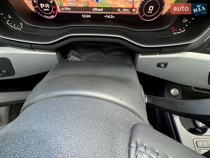 Седан Audi A4 2017 в Ровно