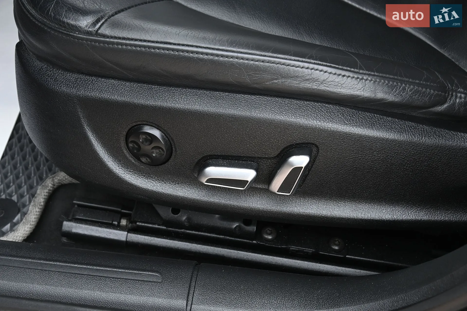 2014 Audi A4 - мініатюра 22