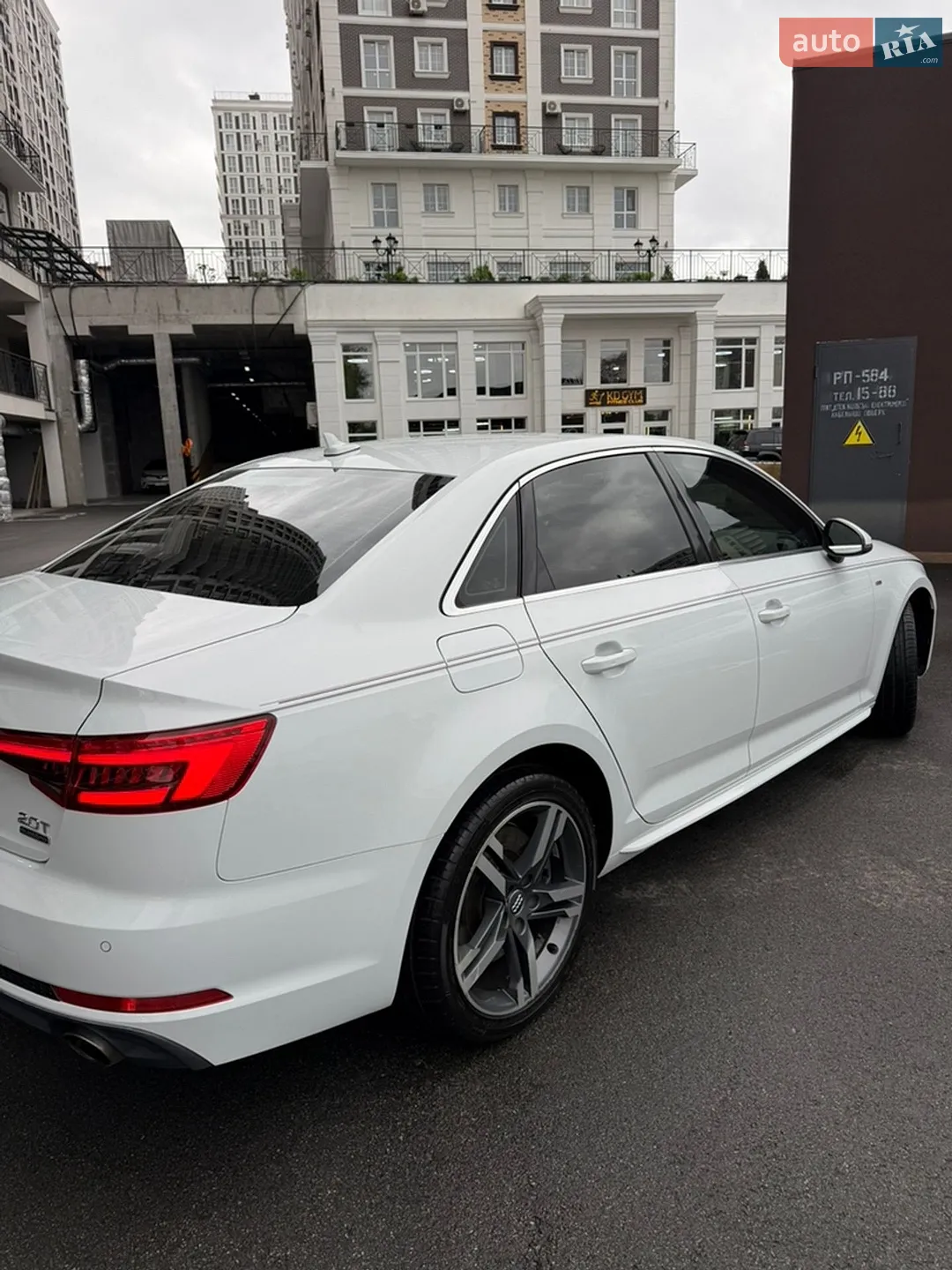 2016 Audi A4 - мініатюра 6