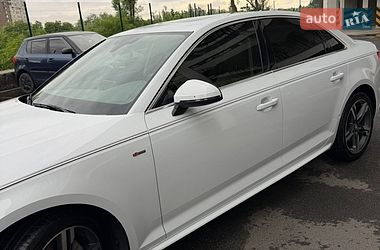 Седан Audi A4 2016 в Києві