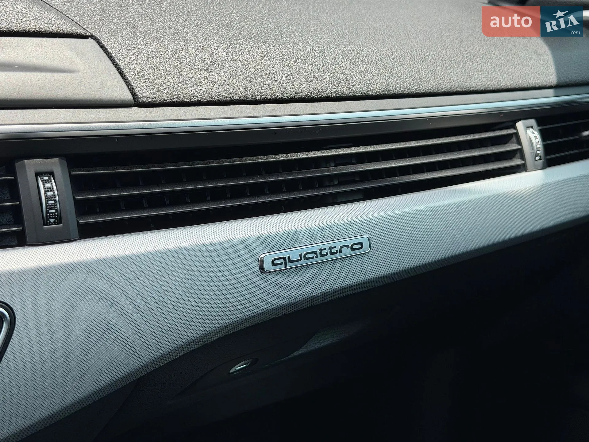 2016 Audi A4 - мініатюра 20