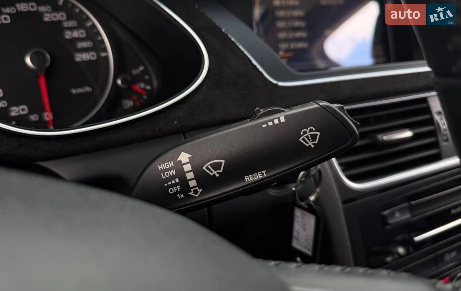 2014 Audi A4 - мініатюра 18