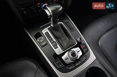 Седан Audi A4 2014 в Киеве