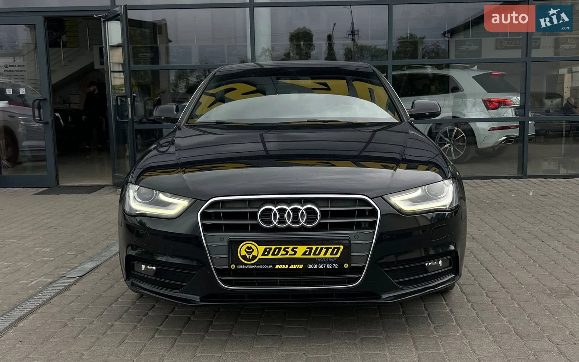 2013 Audi A4 - мініатюра 2