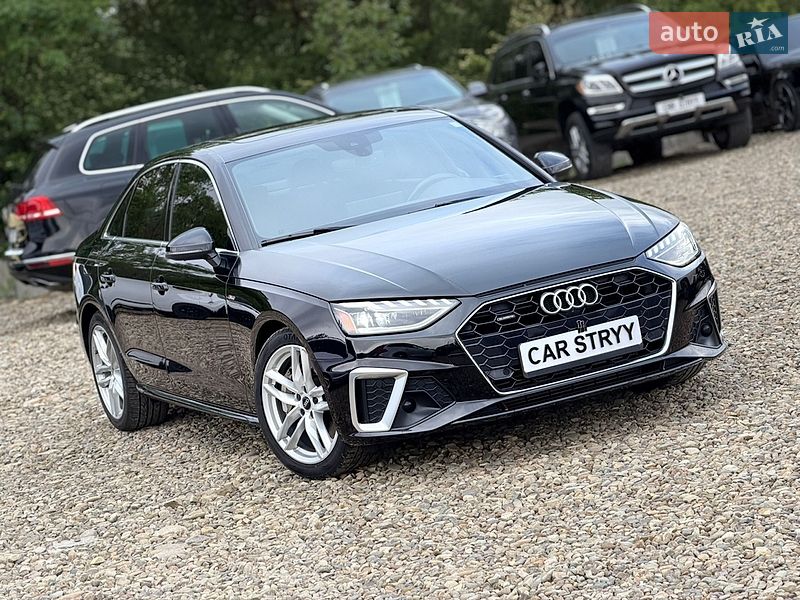 Седан Audi A4 2022 в Стрые