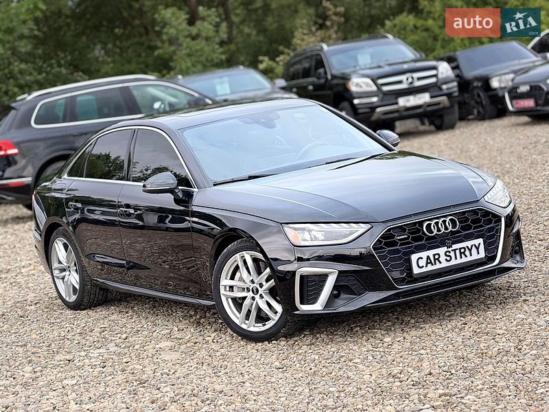 Седан Audi A4 2022 в Стрые