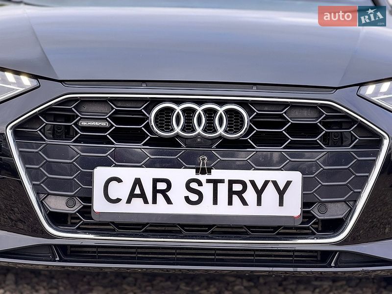 Седан Audi A4 2022 в Стрые