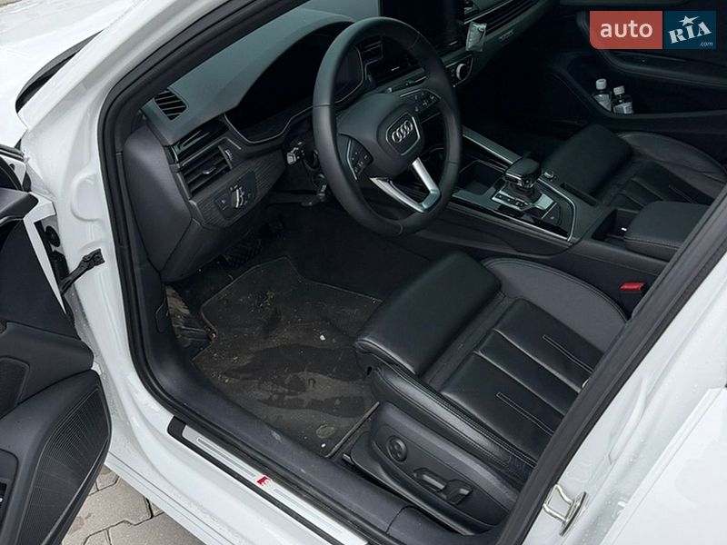 Седан Audi A4 2023 в Хмельницком