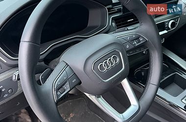 Седан Audi A4 2023 в Хмельницком