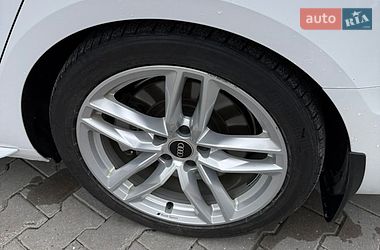Седан Audi A4 2023 в Хмельницком
