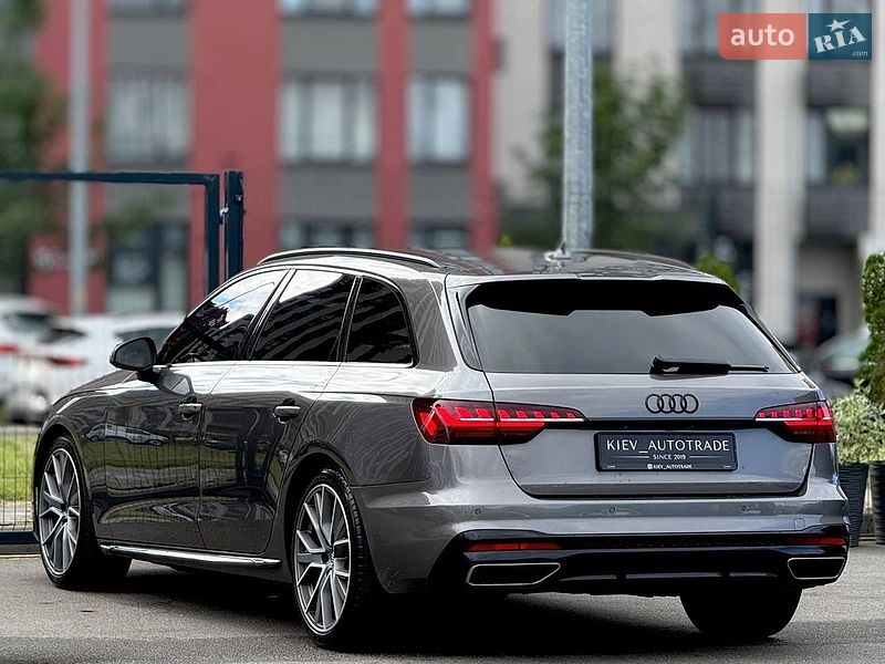 Универсал Audi A4 2019 в Киеве