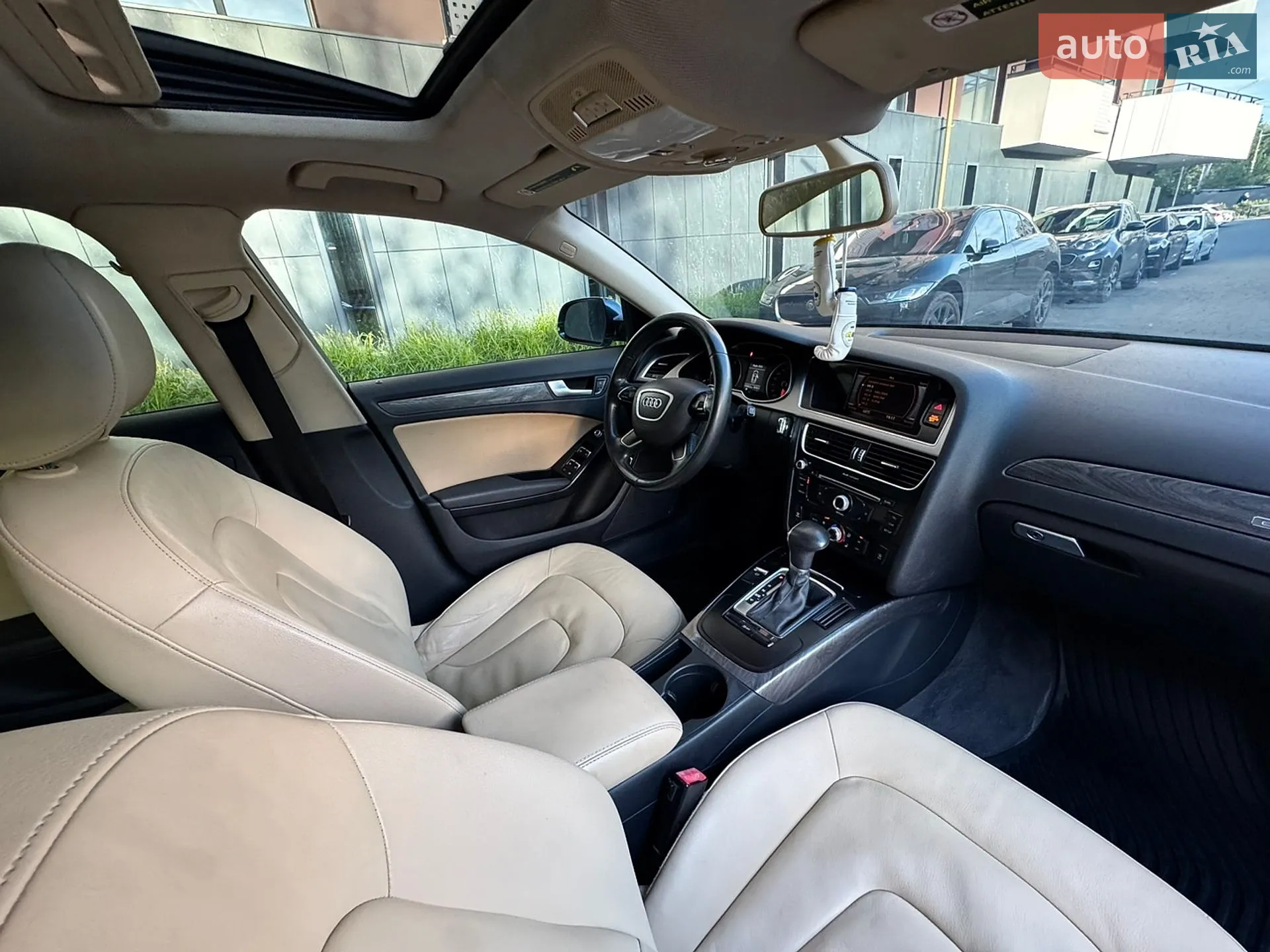 2013 Audi A4 - мініатюра 15