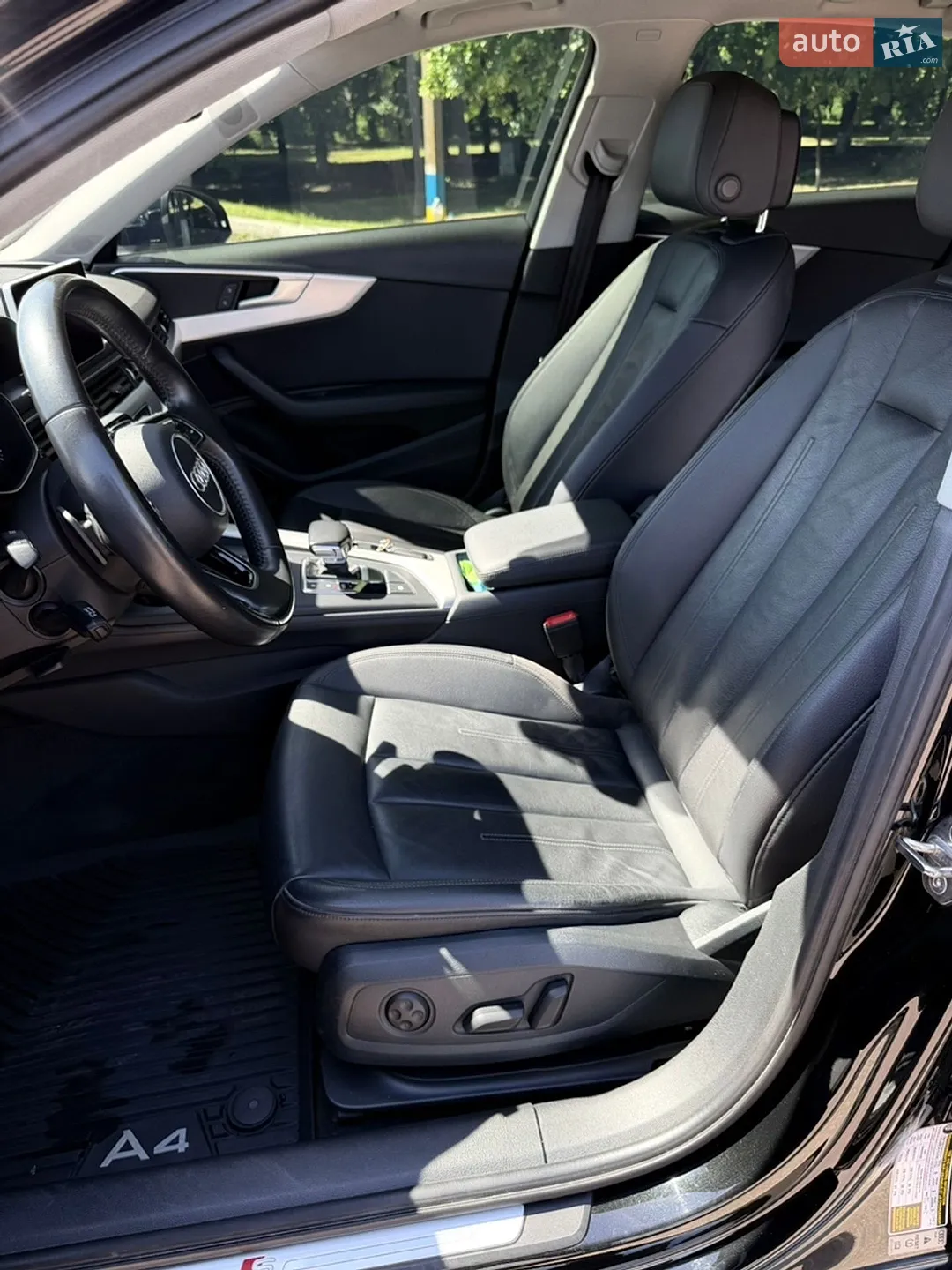 2016 Audi A4 - мініатюра 18