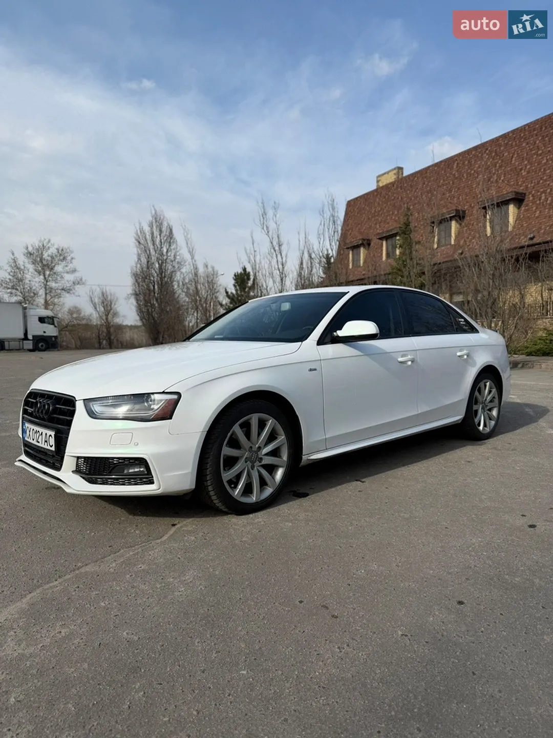 2013 Audi A4 - мініатюра 2