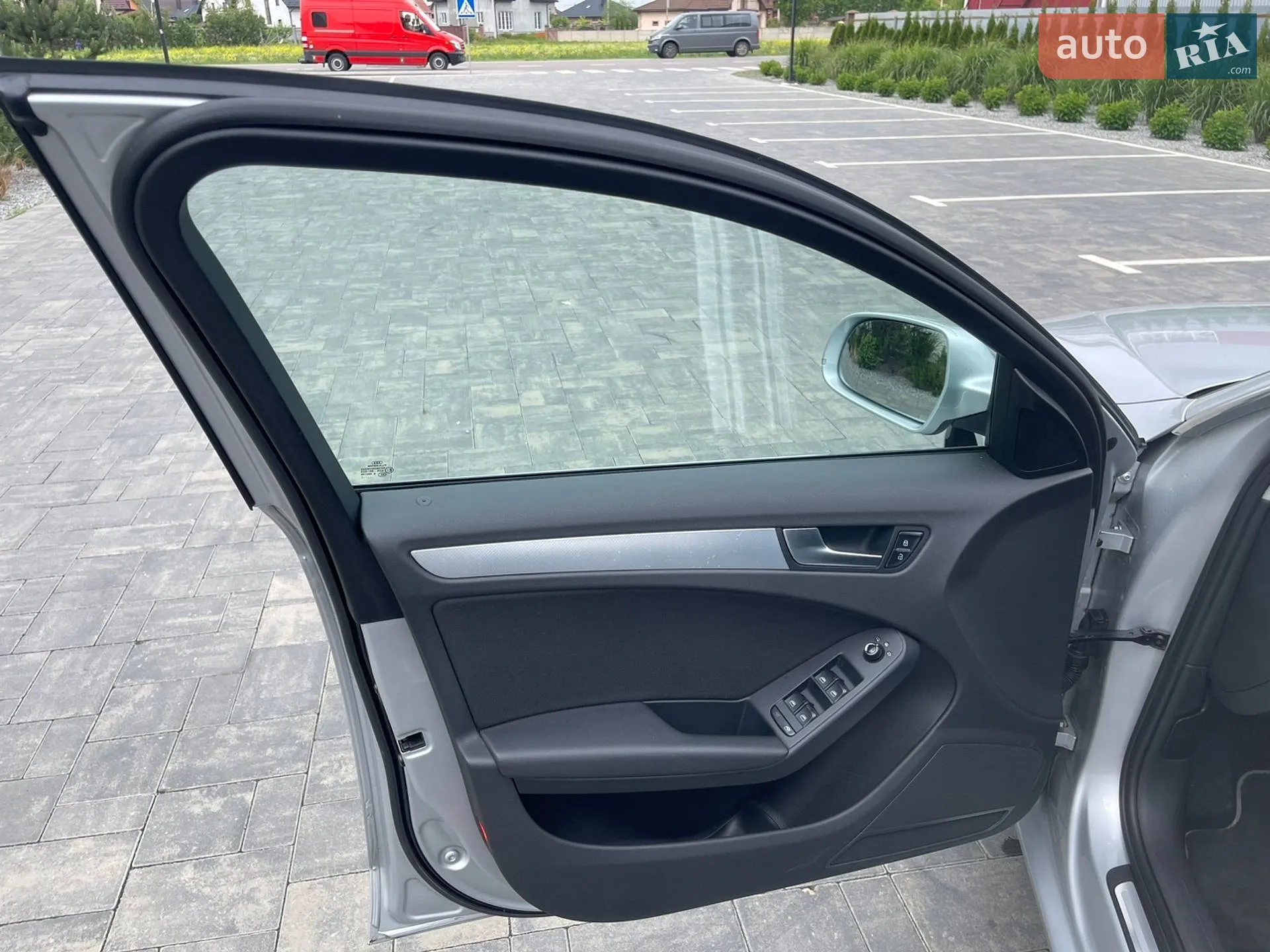 2011 Audi A4 - мініатюра 32