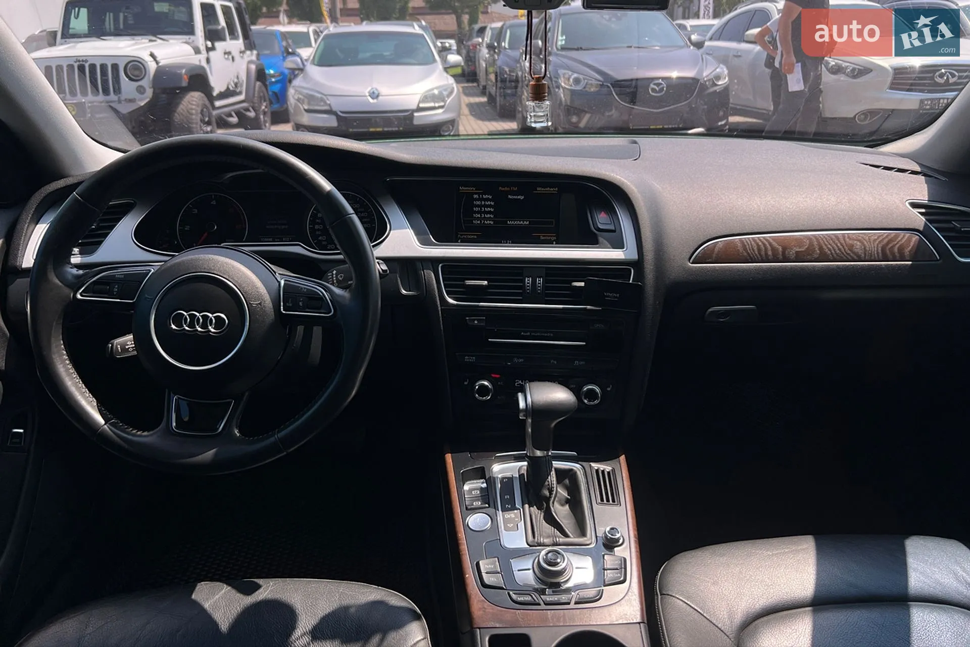 2015 Audi A4 - мініатюра 13