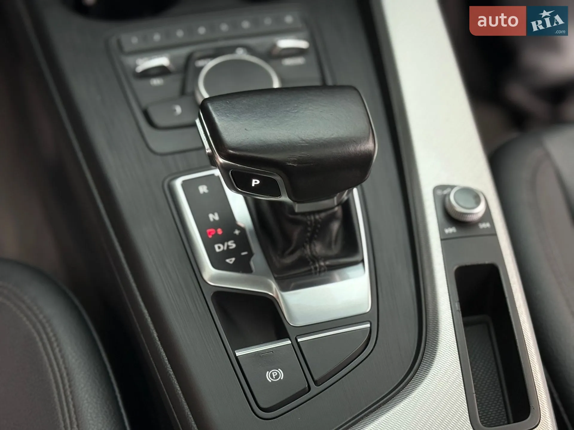 2016 Audi A4 - мініатюра 65