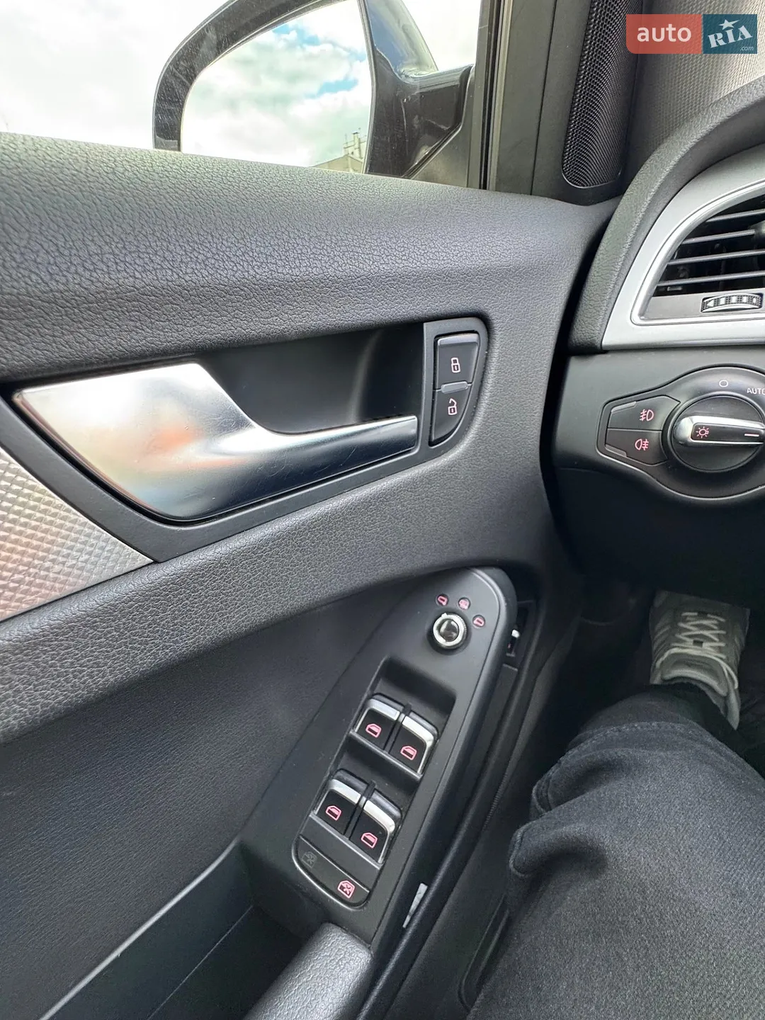 2015 Audi A4 - мініатюра 28