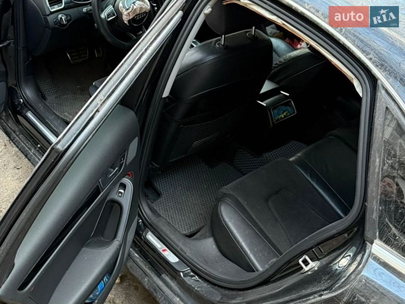 Седан Audi A4 2012 в Одессе